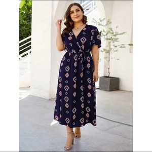 Plunge neck printed dress size 1XL